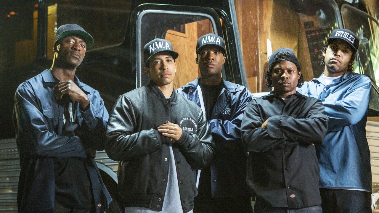 冲出康普顿(导演剪辑版).Straight.Outta.Compton.2015.BRrip.1080P.H.264 167分钟